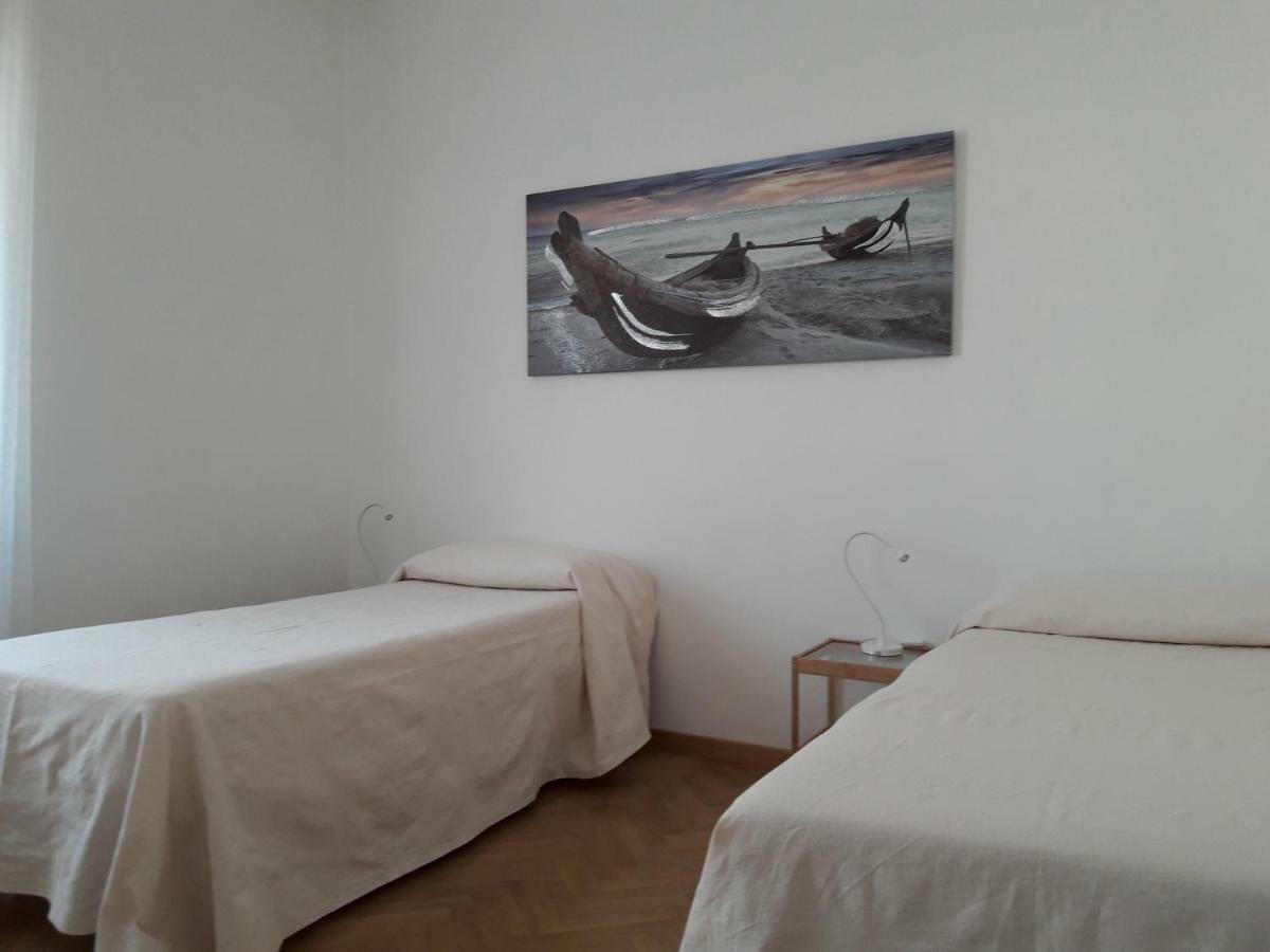 La Casa Dei Gelsi Villa กัสเตลกันดอลโฟ ภายนอก รูปภาพ
